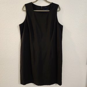 Venezia black sleeveless shift dress size 20